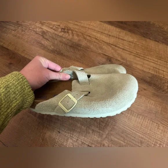 Faded Lime Birkenstock Boston Soft Footbed Clogs - Picture 7 of 8